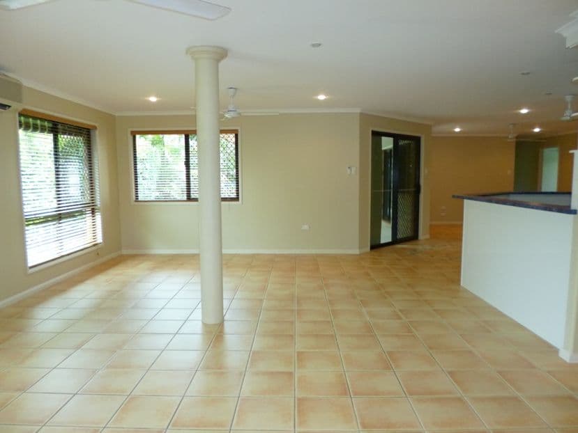6 Alison Street, SLADE POINT QLD 4740, Slade Point - Thumbnail 3
