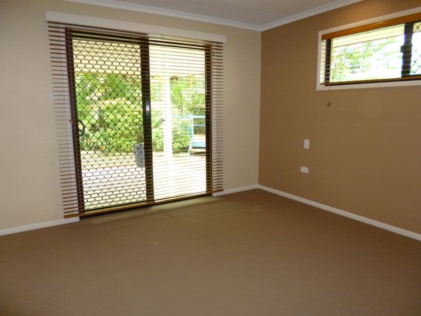6 Alison Street, SLADE POINT QLD 4740, Slade Point - Thumbnail 6