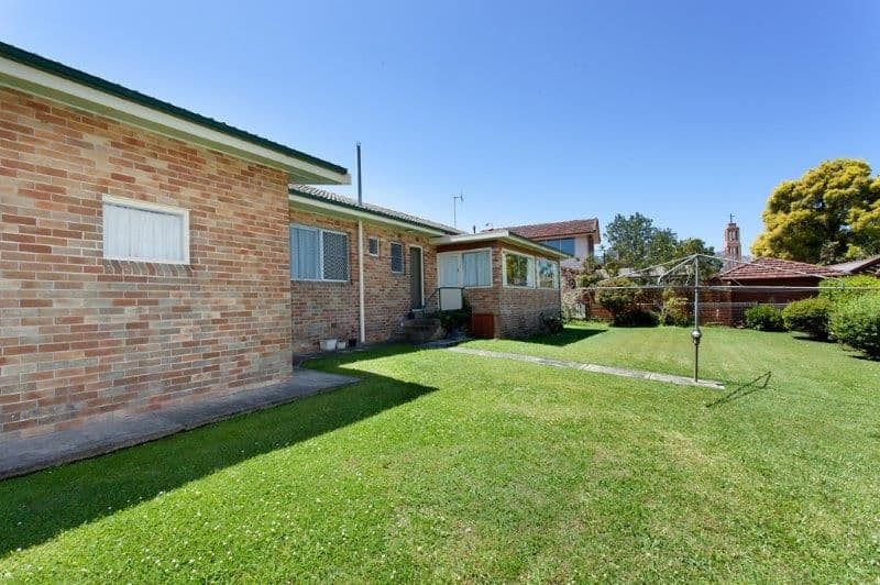 302 Victoria Street, TAREE NSW 2430, Taree - Thumbnail 4