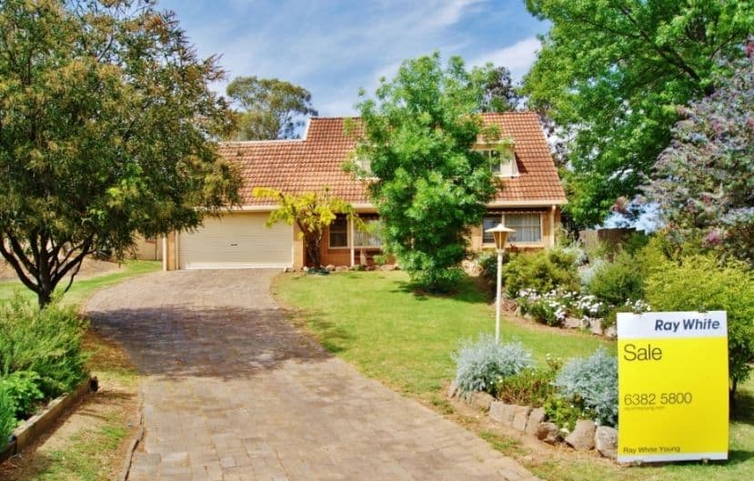 3 Fontenoy Street, YOUNG NSW 2594, Young - Image 1