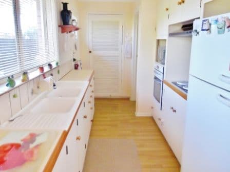 3 Fontenoy Street, YOUNG NSW 2594, Young - Thumbnail 2