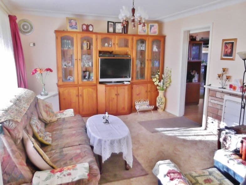 3 Fontenoy Street, YOUNG NSW 2594, Young - Thumbnail 4