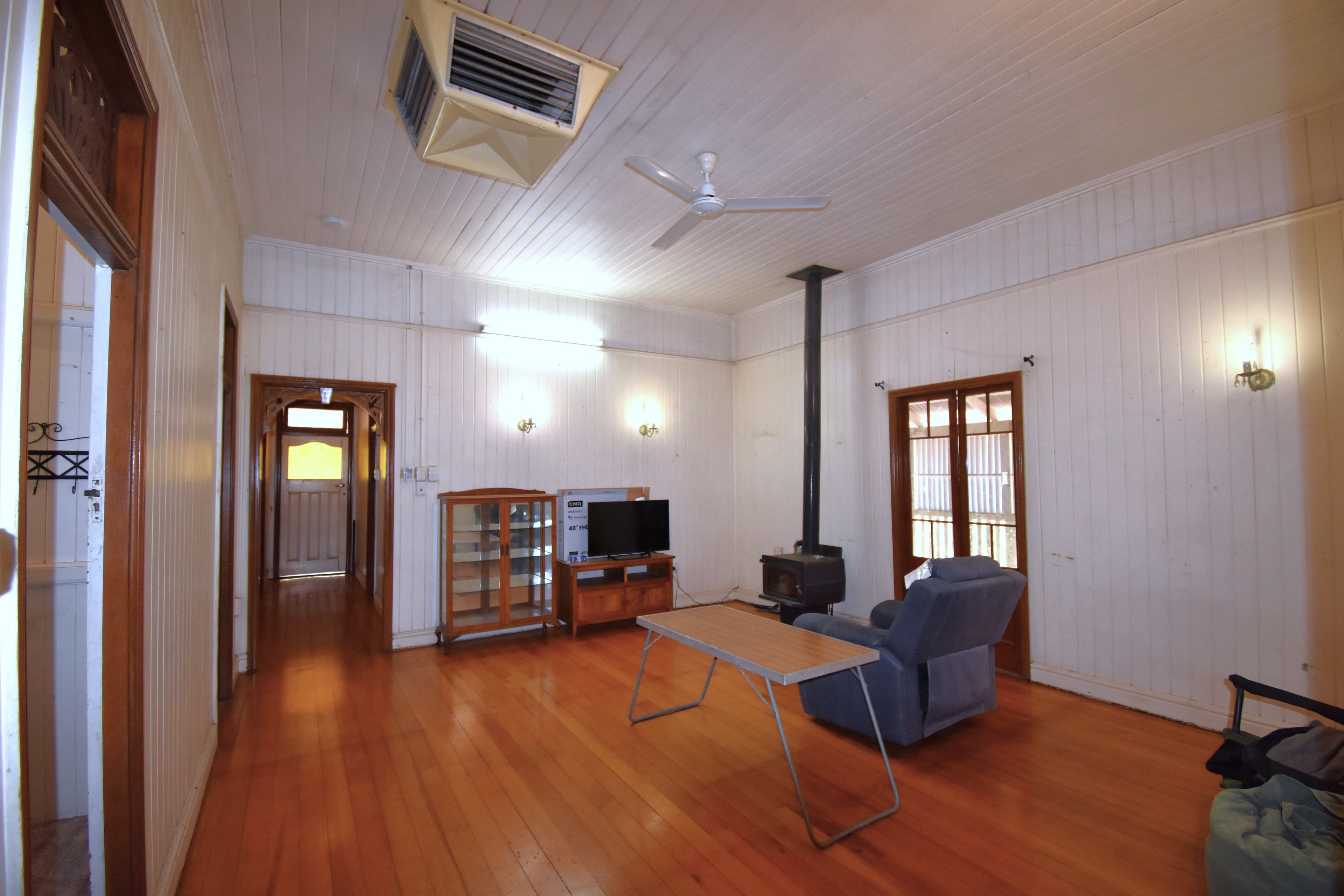 161 Oak Street, Barcaldine QLD 4725, Barcaldine - Thumbnail 4