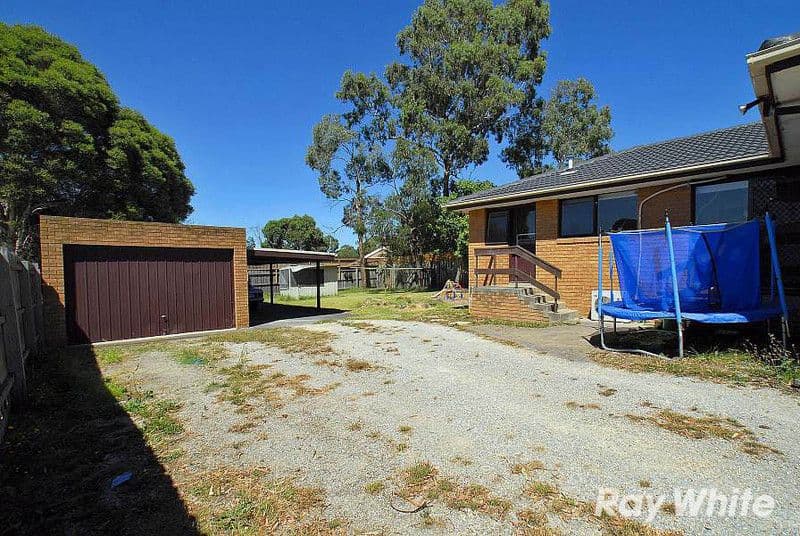 88 Berrabri Drive, SCORESBY VIC 3179, Scoresby - Thumbnail 5