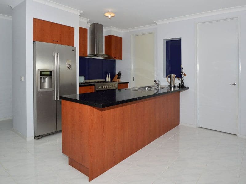 8 Haxton Court, SUNBURY VIC 3429, Sunbury - Thumbnail 3