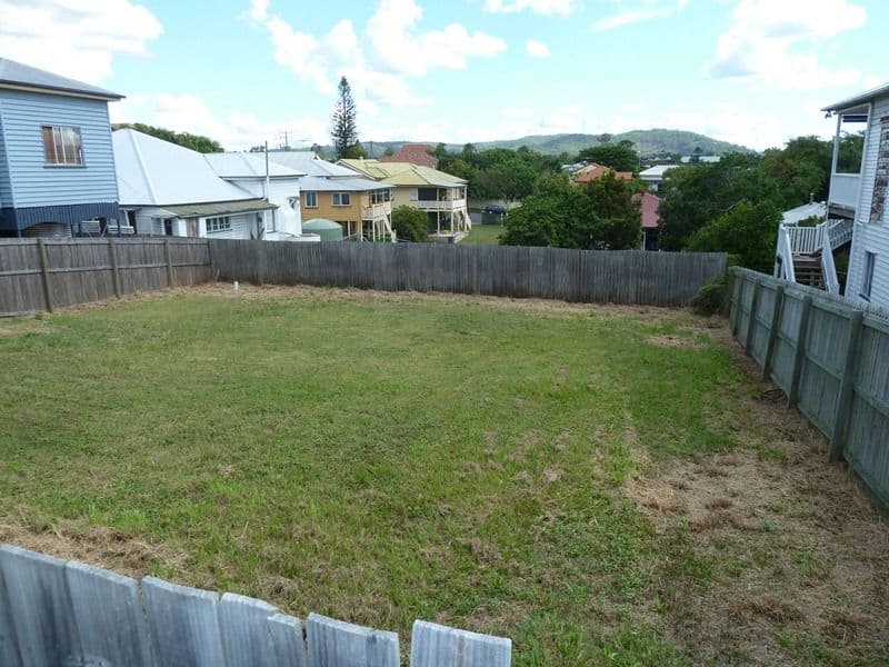 6 Lindsay Street, ASHGROVE QLD 4060, Ashgrove - Thumbnail 2
