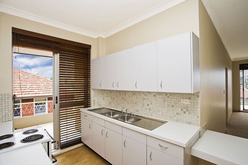22 Hercules Road, BRIGHTON-LE-SANDS NSW 2216, Brighton-Le-Sands - Thumbnail 3