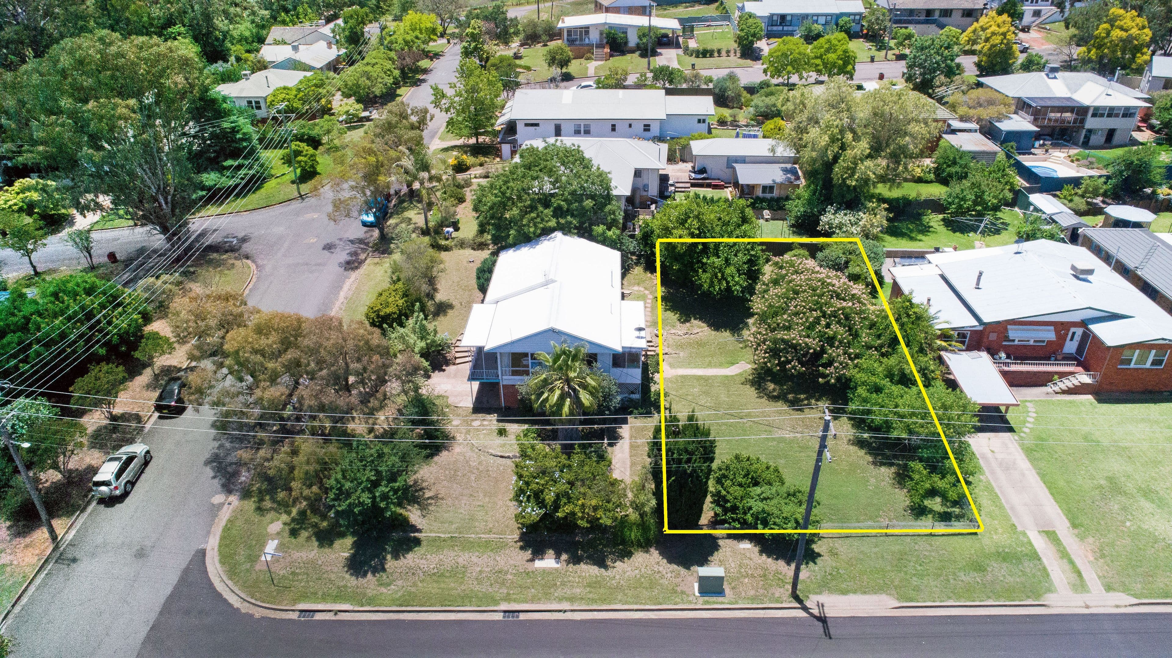 2 Bushland Avenue, Tamworth NSW 2340, East Tamworth - Image 1