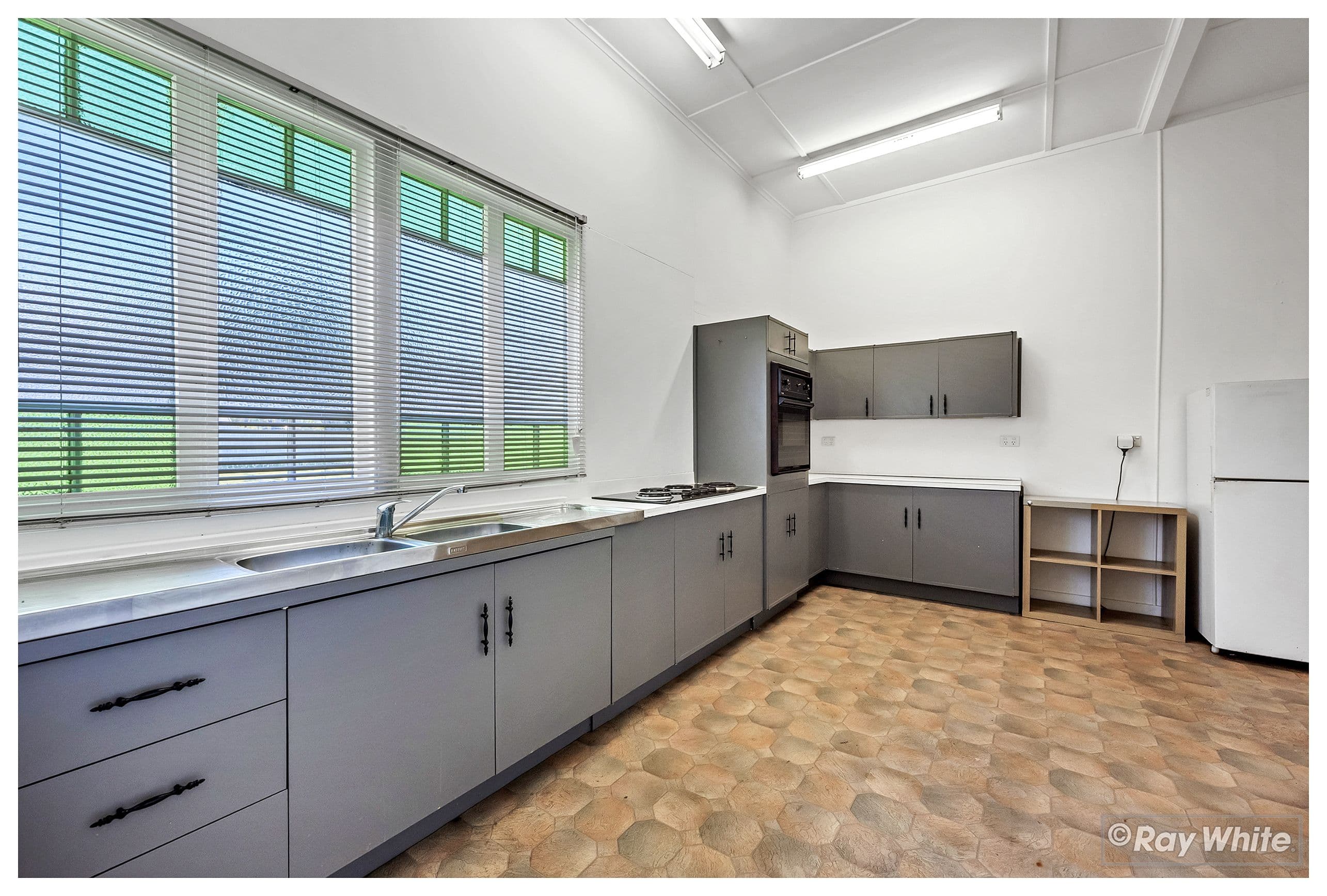 111 Nobbs Street, Berserker QLD 4701, Berserker - Thumbnail 3