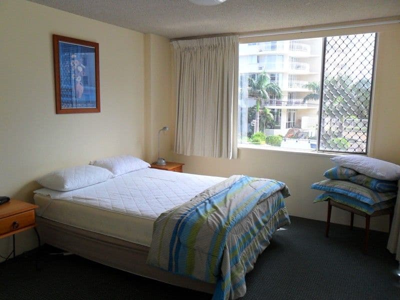 82 The Esplanade Burleigh Heads, BURLEIGH HEADS QLD 4220, Burleigh Heads - Thumbnail 6