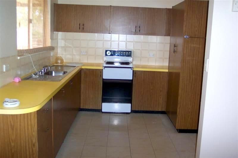 9 Ribands Way, Cowra - Thumbnail 2