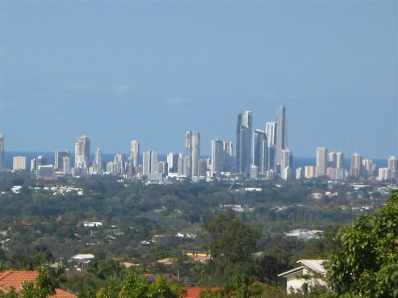 90 Kincaid Drive, HIGHLAND PARK QLD 4211, Highland Park - Image 1