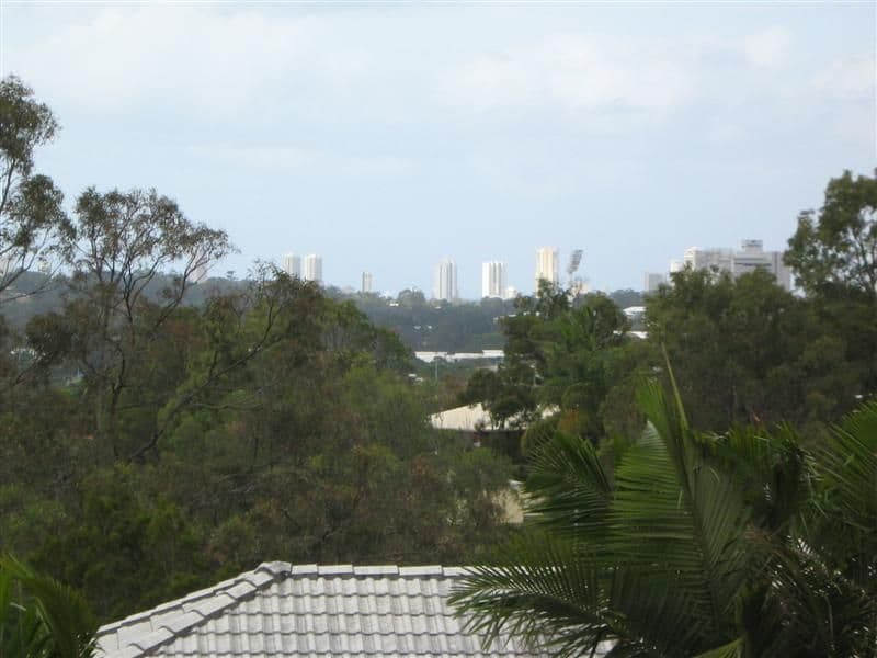 90 Kincaid Drive, HIGHLAND PARK QLD 4211, Highland Park - Thumbnail 6