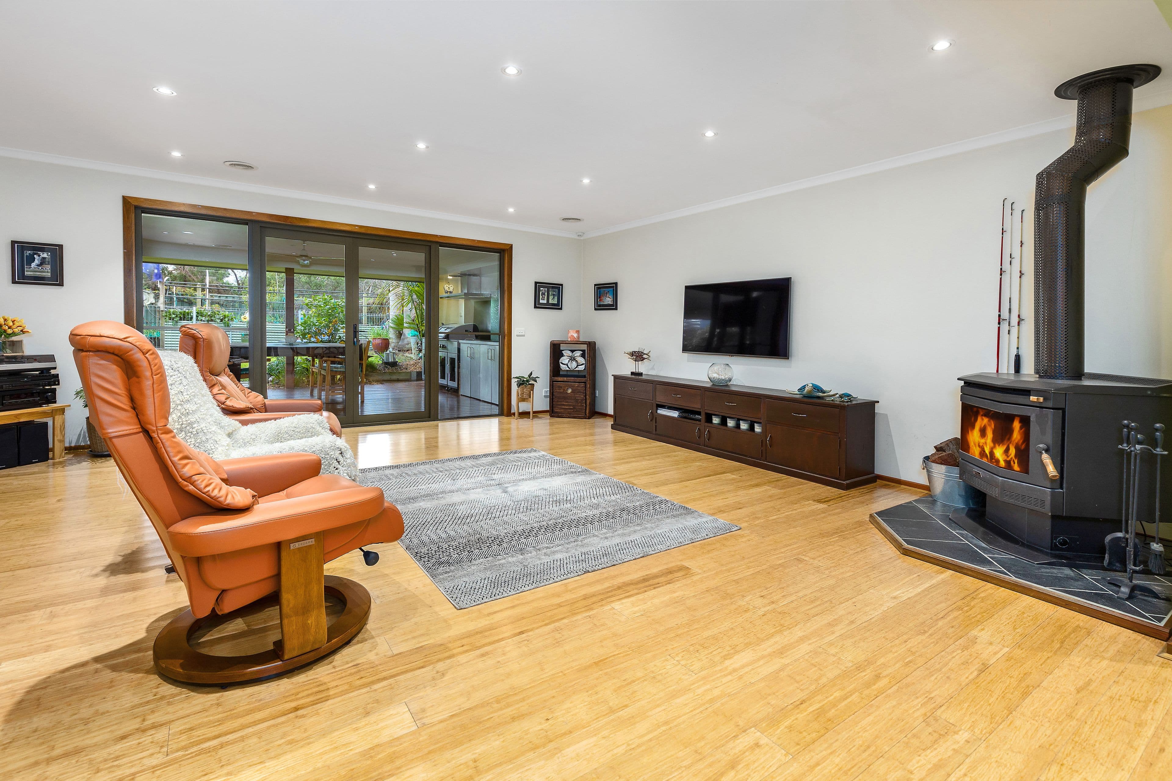 10 Williamson Street, Tootgarook VIC 3941, Tootgarook - Thumbnail 2