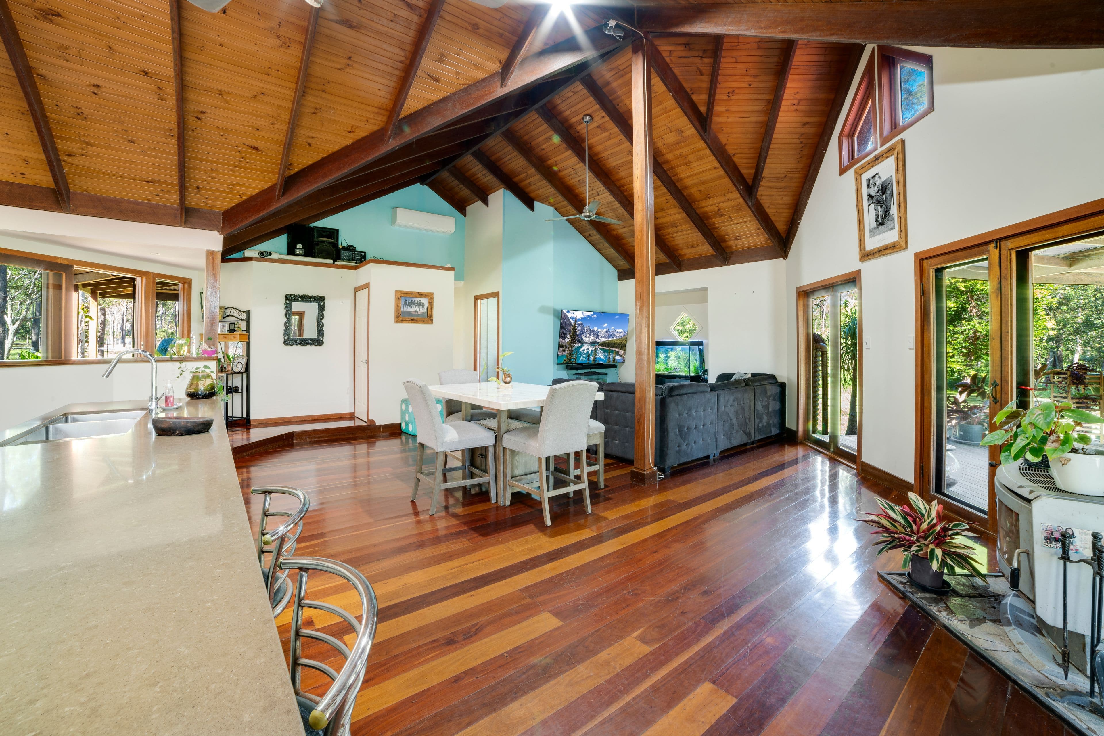 16 Joynsons Road, Torbanlea QLD 4662, Torbanlea - Thumbnail 3
