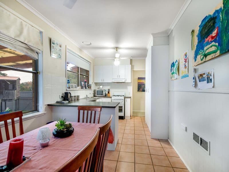 6 Juniper Court, Frankston North VIC 3200, Frankston North - Thumbnail 3