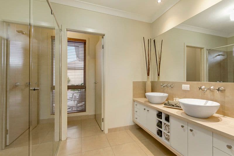 29 Coorong Circle, Waterways VIC 3195, Waterways - Thumbnail 8