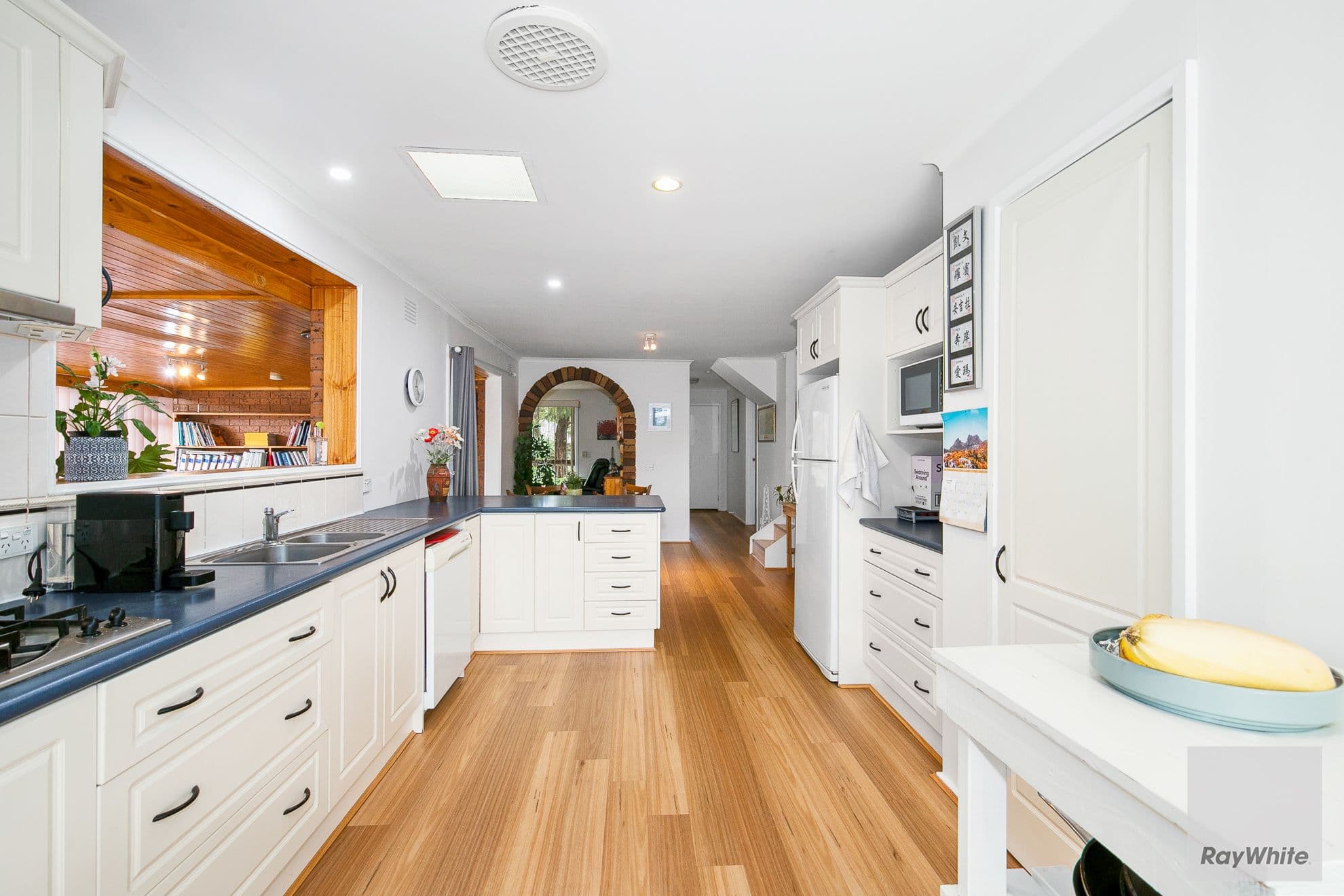 5 Buggatti Court, Keilor Downs VIC 3038, Keilor Downs - Thumbnail 2