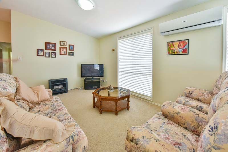 3 Leontes Close, Rosemeadow NSW 2560, Rosemeadow - Thumbnail 3