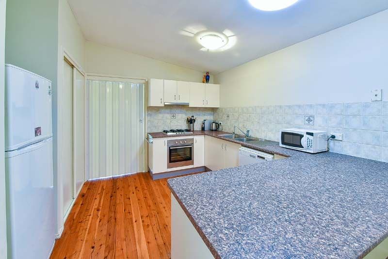 3 Leontes Close, Rosemeadow NSW 2560, Rosemeadow - Thumbnail 5