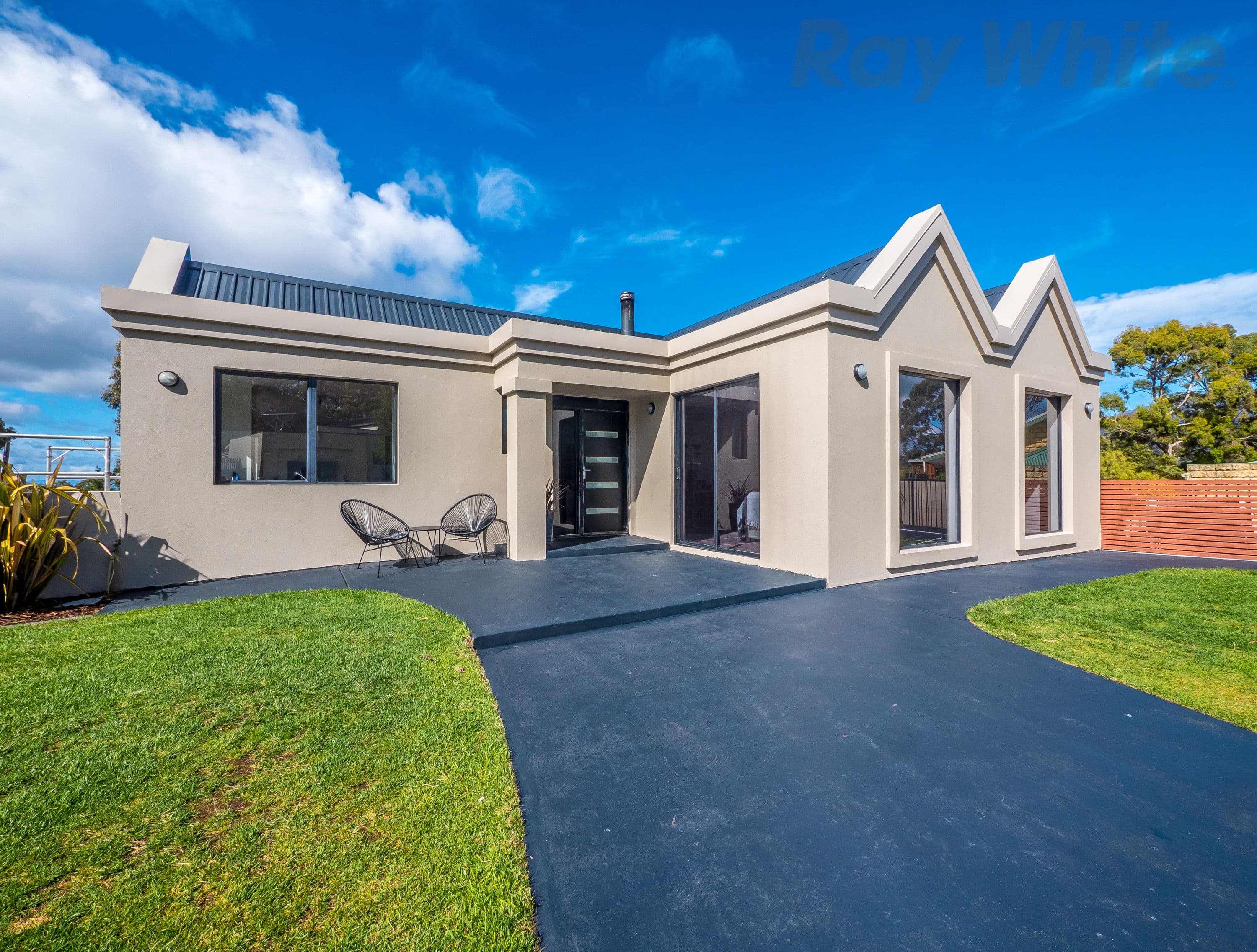20 Weemala Court, Mount Nelson TAS 7007, Mount Nelson - Image 1