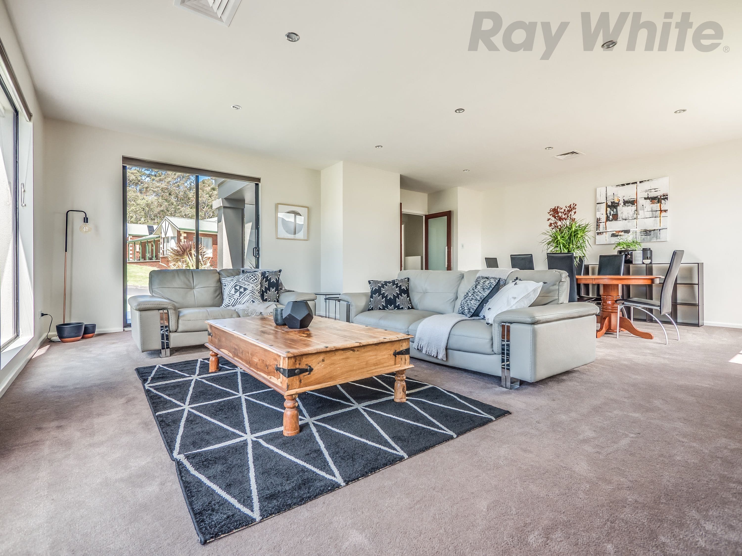20 Weemala Court, Mount Nelson TAS 7007, Mount Nelson - Thumbnail 2