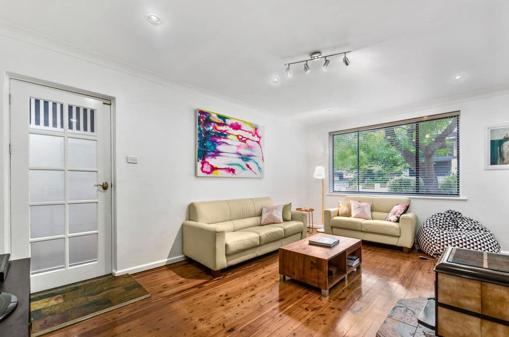 52 Stones Road, Mount Kembla - Thumbnail 3