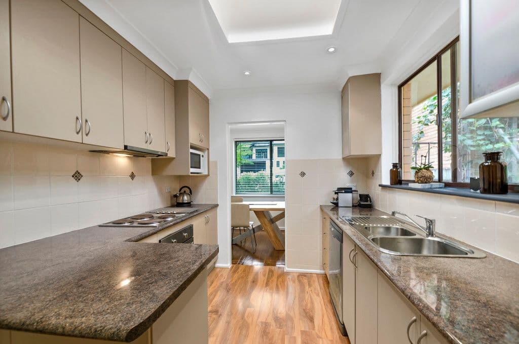 52 Stones Road, Mount Kembla - Thumbnail 4