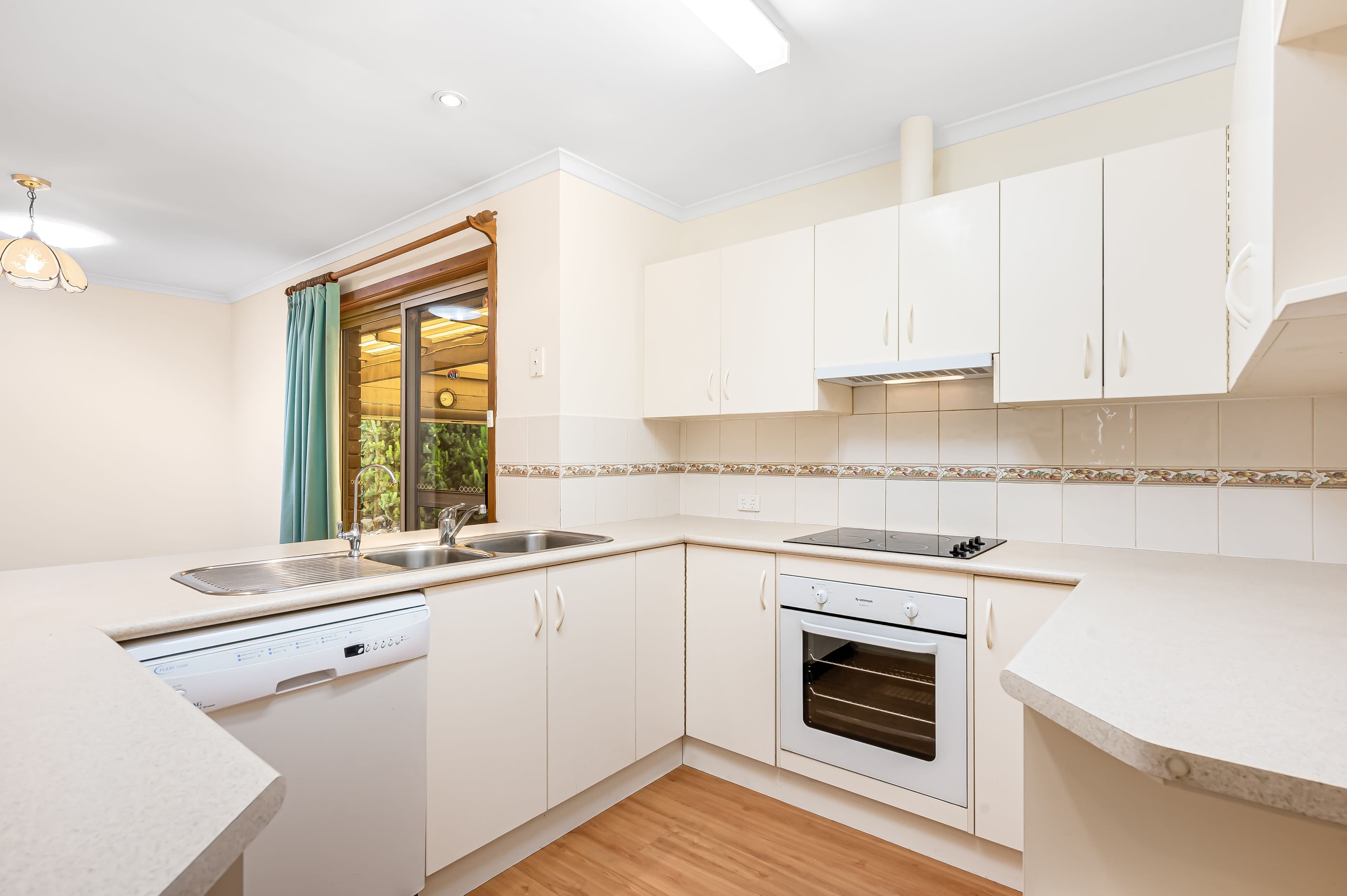 10 Marlin Terrace, Encounter Bay SA 5211, Encounter Bay - Thumbnail 7