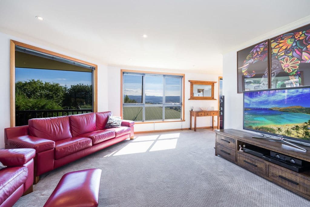 37 Balmoral Avenue, Riverside TAS 7250, Riverside - Thumbnail 6