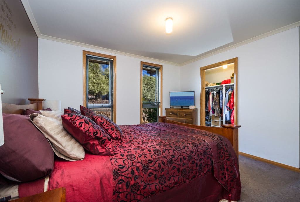 37 Balmoral Avenue, Riverside TAS 7250, Riverside - Thumbnail 7
