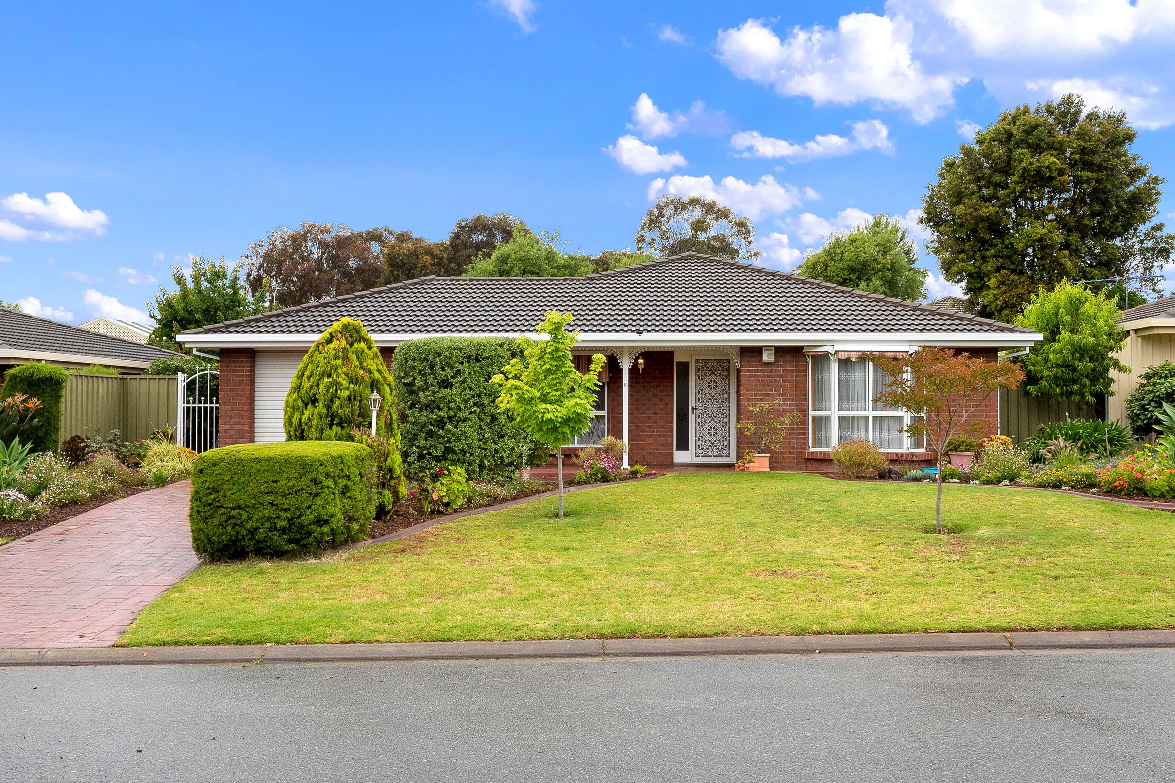 16 Bachmann Avenue, Old Reynella SA 5161, Old Reynella - Image 1