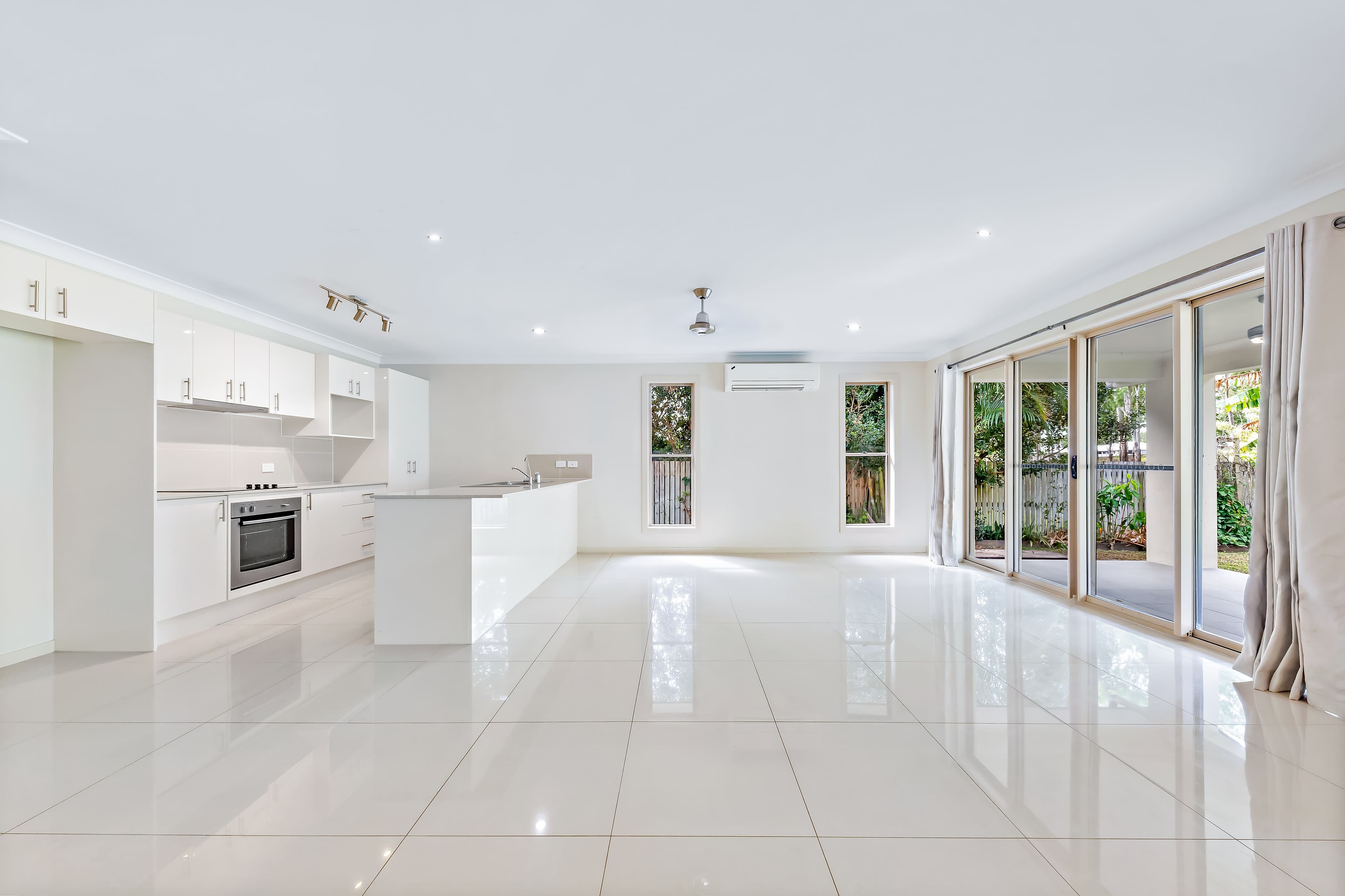 31 Endeavour Circuit, Cannonvale QLD 4802, Cannonvale - Thumbnail 3