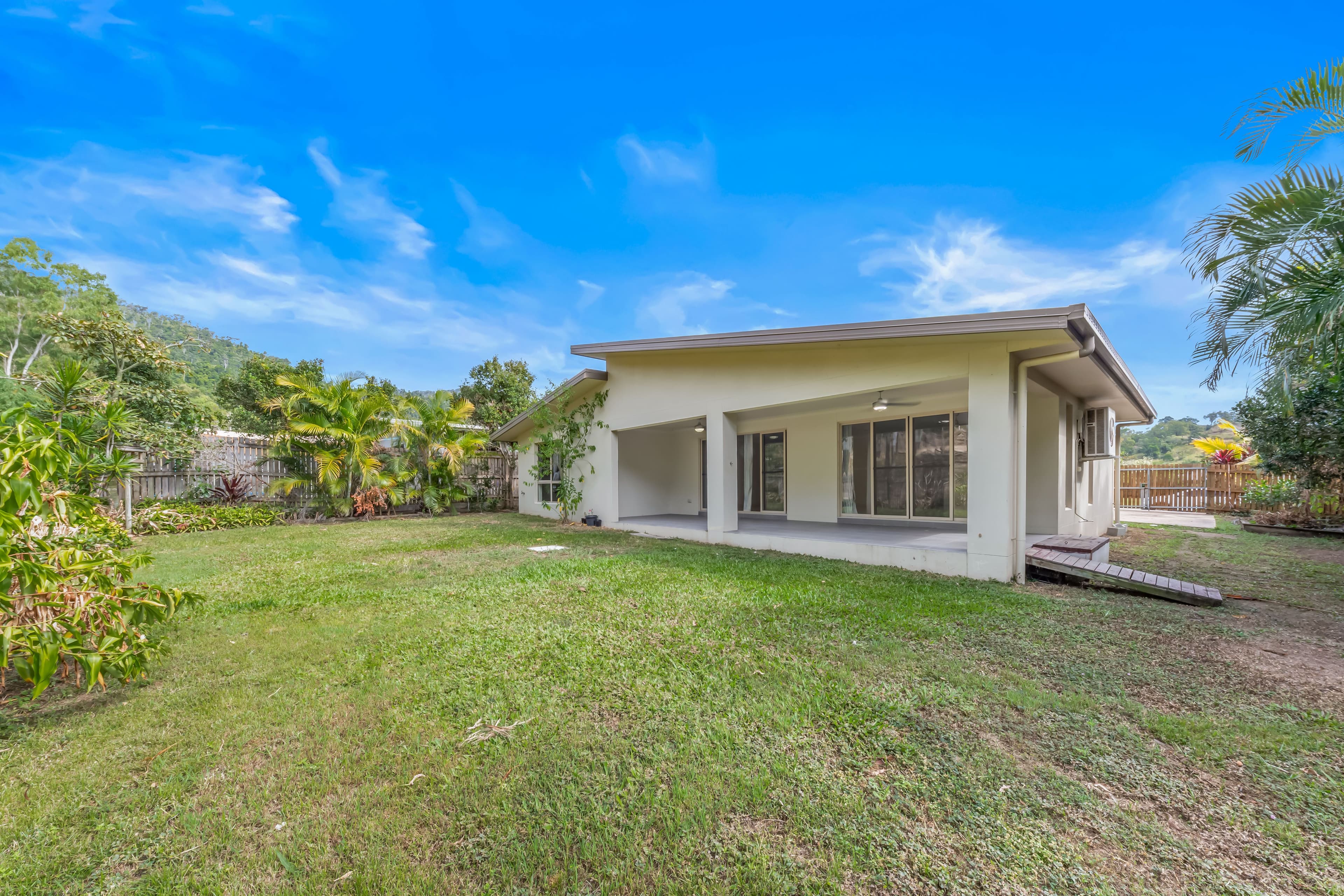 31 Endeavour Circuit, Cannonvale QLD 4802, Cannonvale - Thumbnail 7