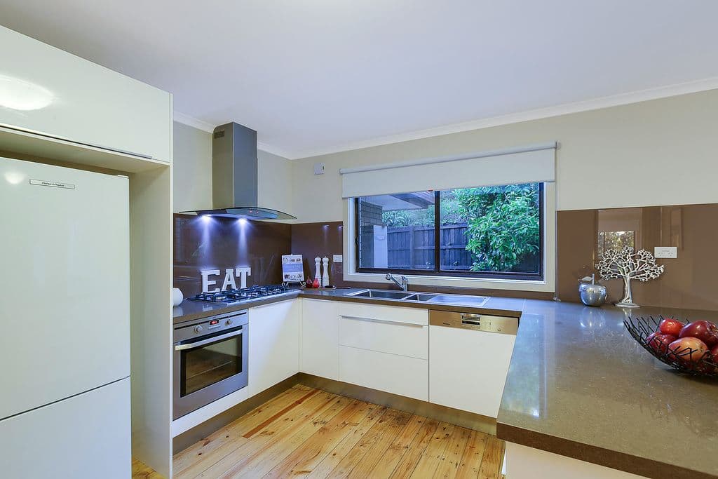 148 Plenty River Drive, Greensborough VIC 3088, Greensborough - Thumbnail 4