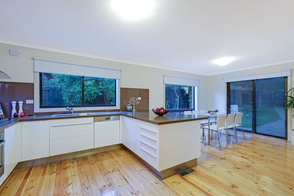 148 Plenty River Drive, Greensborough VIC 3088, Greensborough - Thumbnail 5