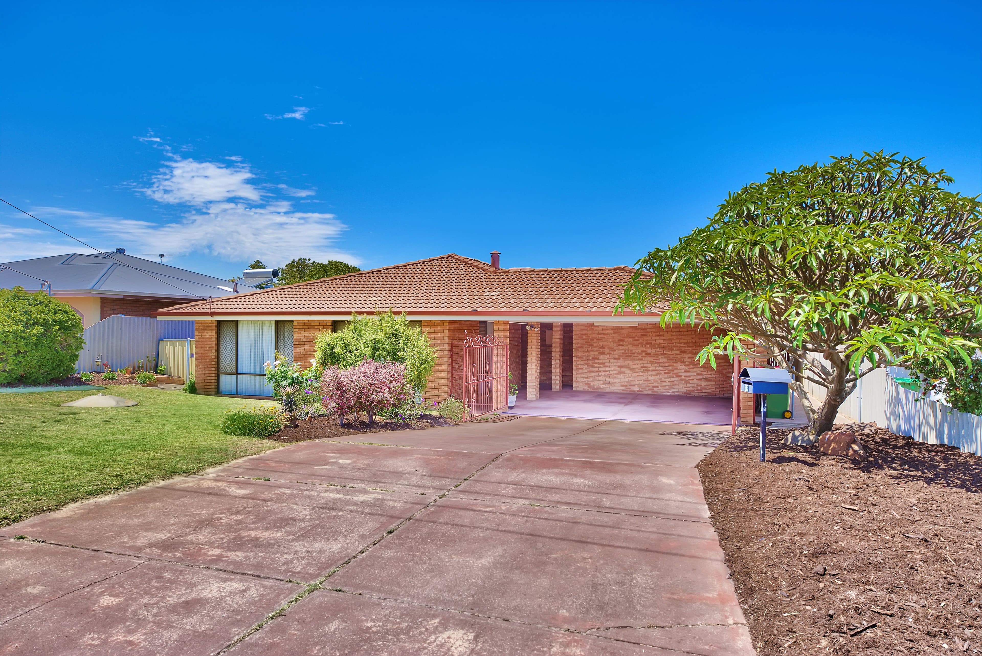19 Ivanac Place, Morley WA 6062, Morley - Thumbnail 2