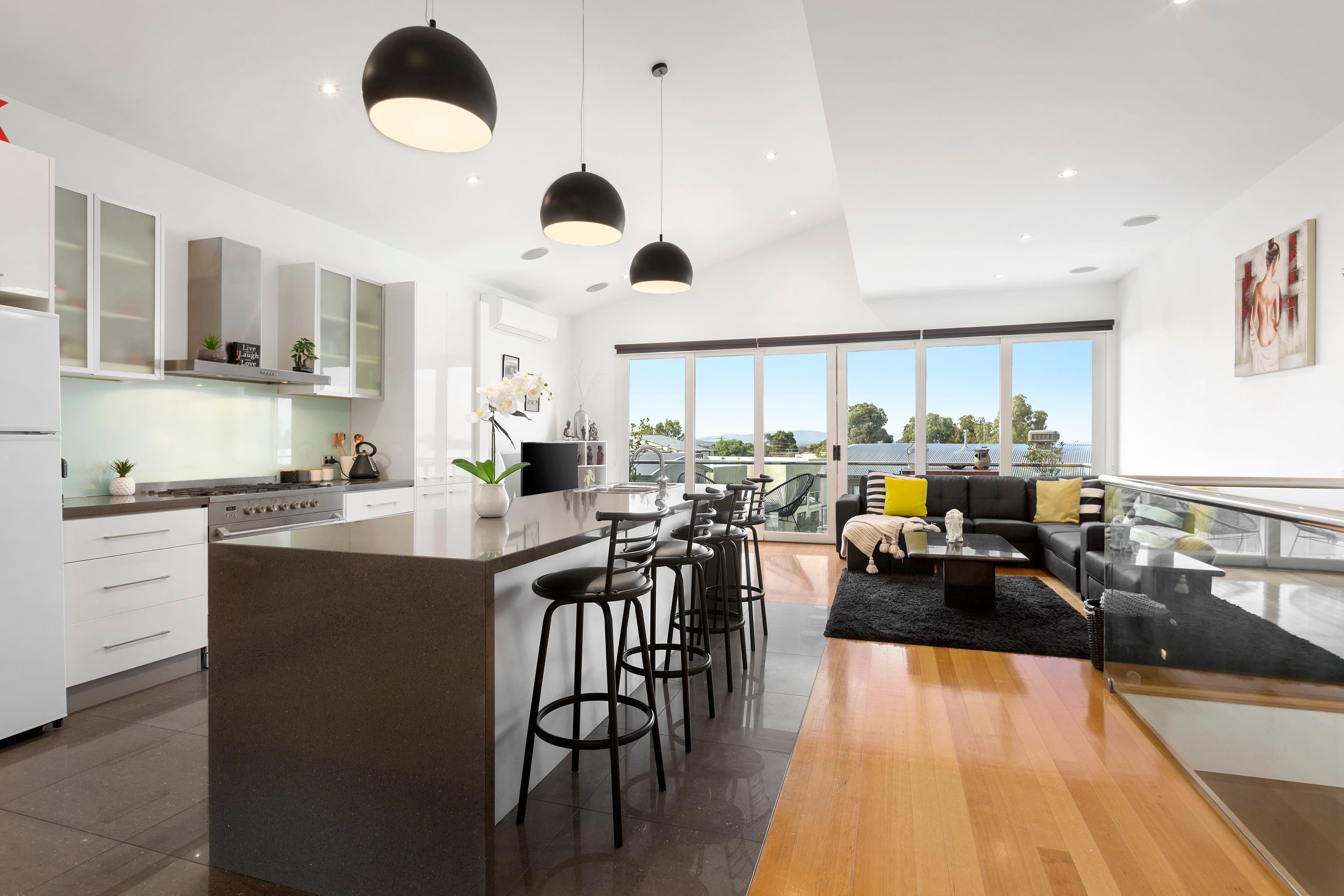 10 Diamond Boulevard, Greensborough VIC 3088, Greensborough - Image 1