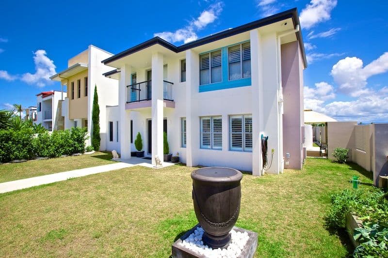 45 Sickle Avenue, HOPE ISLAND QLD 4212, Hope Island - Thumbnail 2