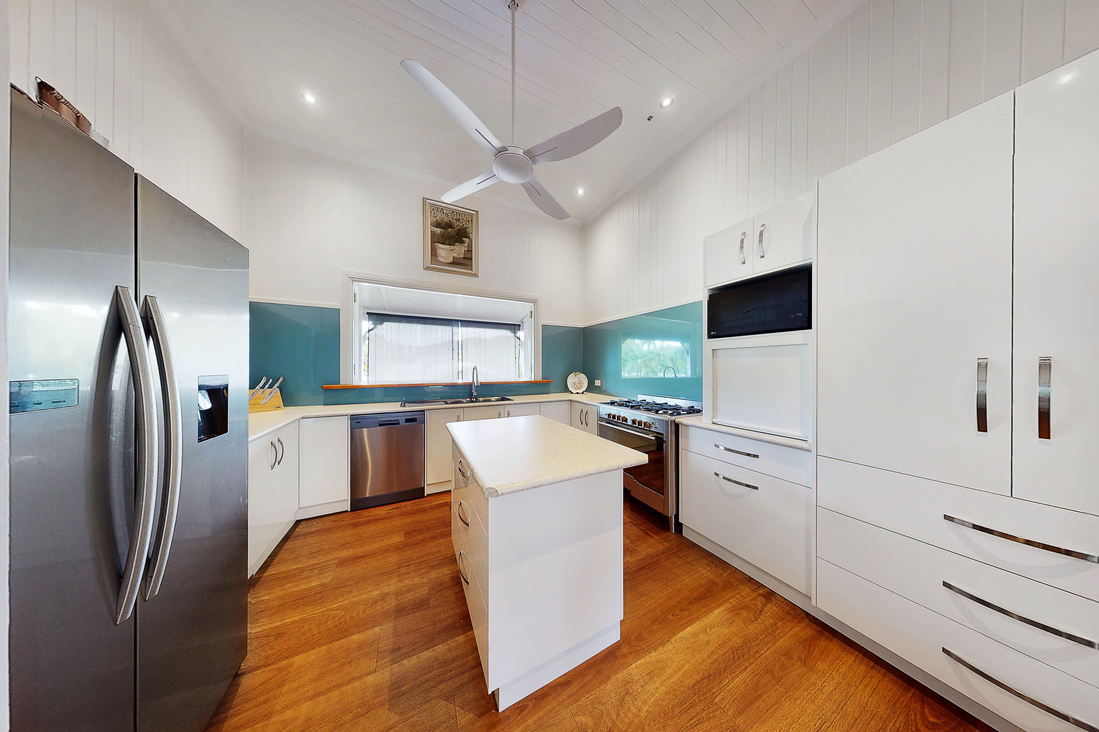 19 Kent Close, Mission Beach QLD 4852, Mission Beach - Thumbnail 6