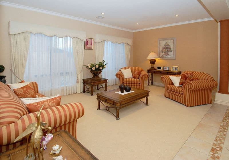 13 Adderley Drive, GREENVALE VIC 3059, Greenvale - Thumbnail 2