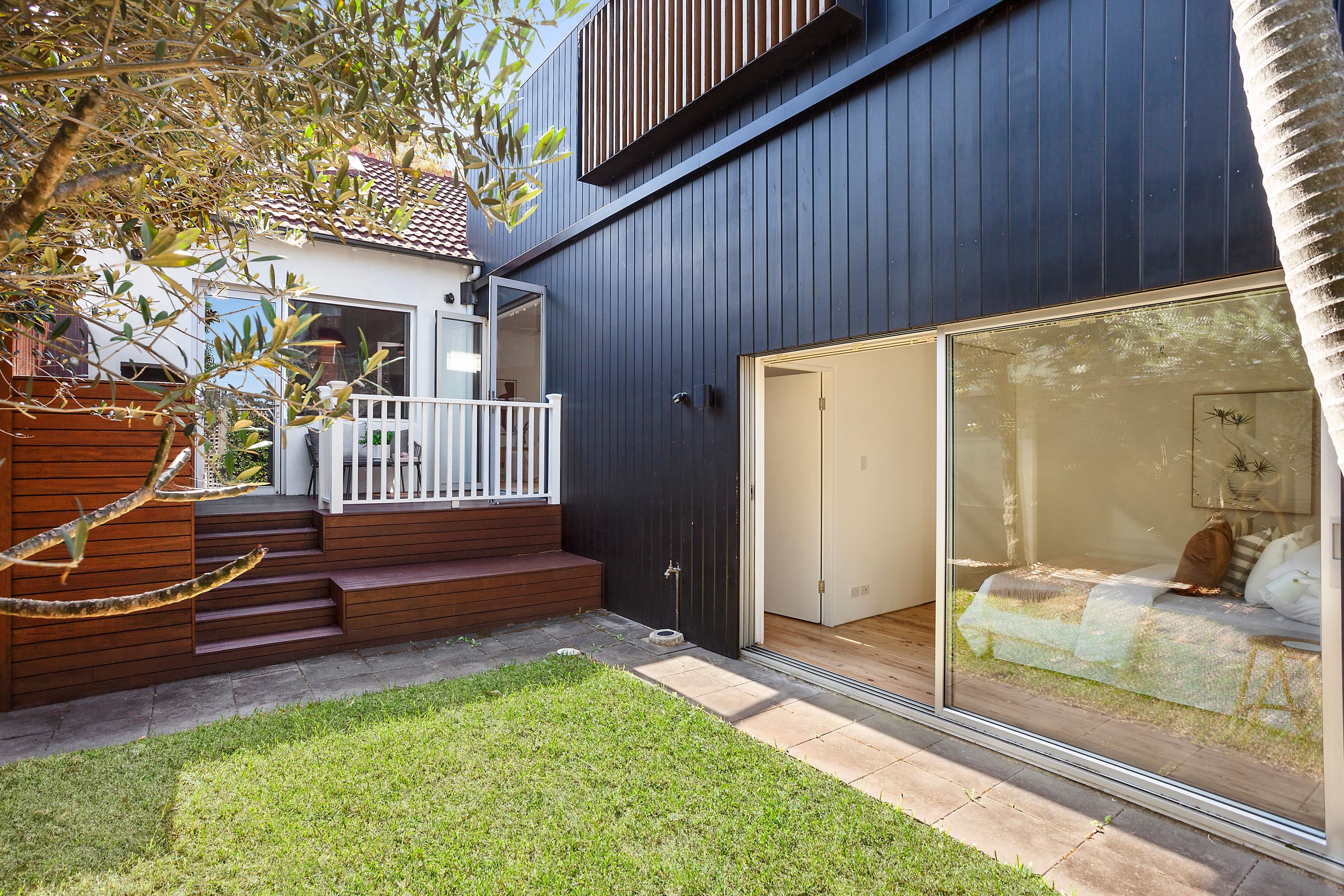16 Caerleon Crescent, Randwick NSW 2031, Randwick - Thumbnail 2