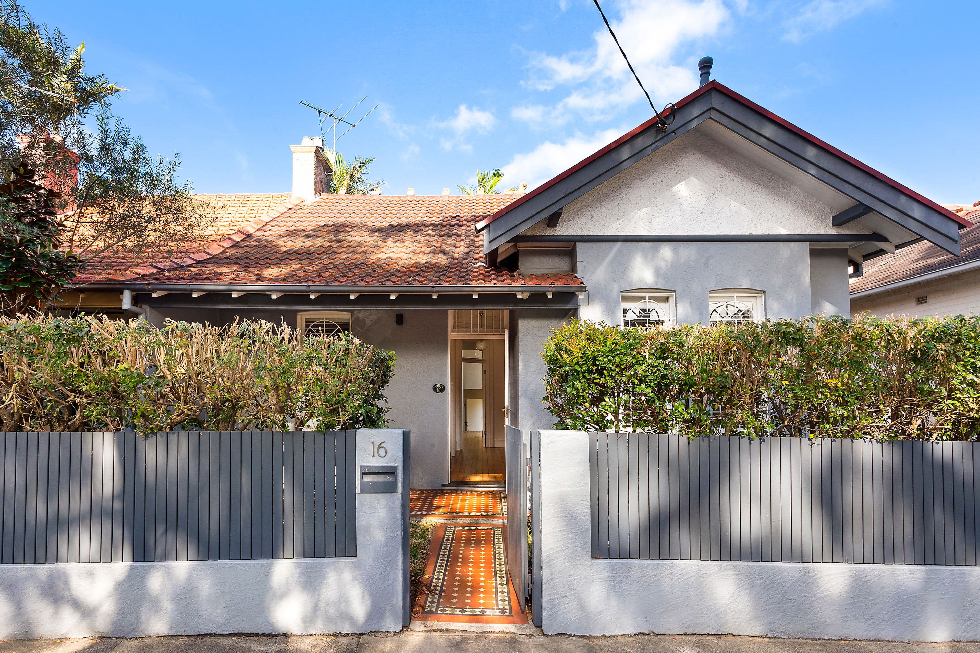 16 Caerleon Crescent, Randwick NSW 2031, Randwick - Thumbnail 3