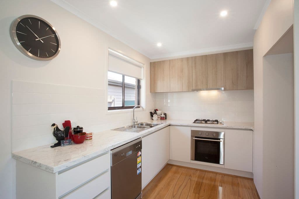 115 Warrigal Road, Hughesdale VIC 3166, Hughesdale - Thumbnail 3