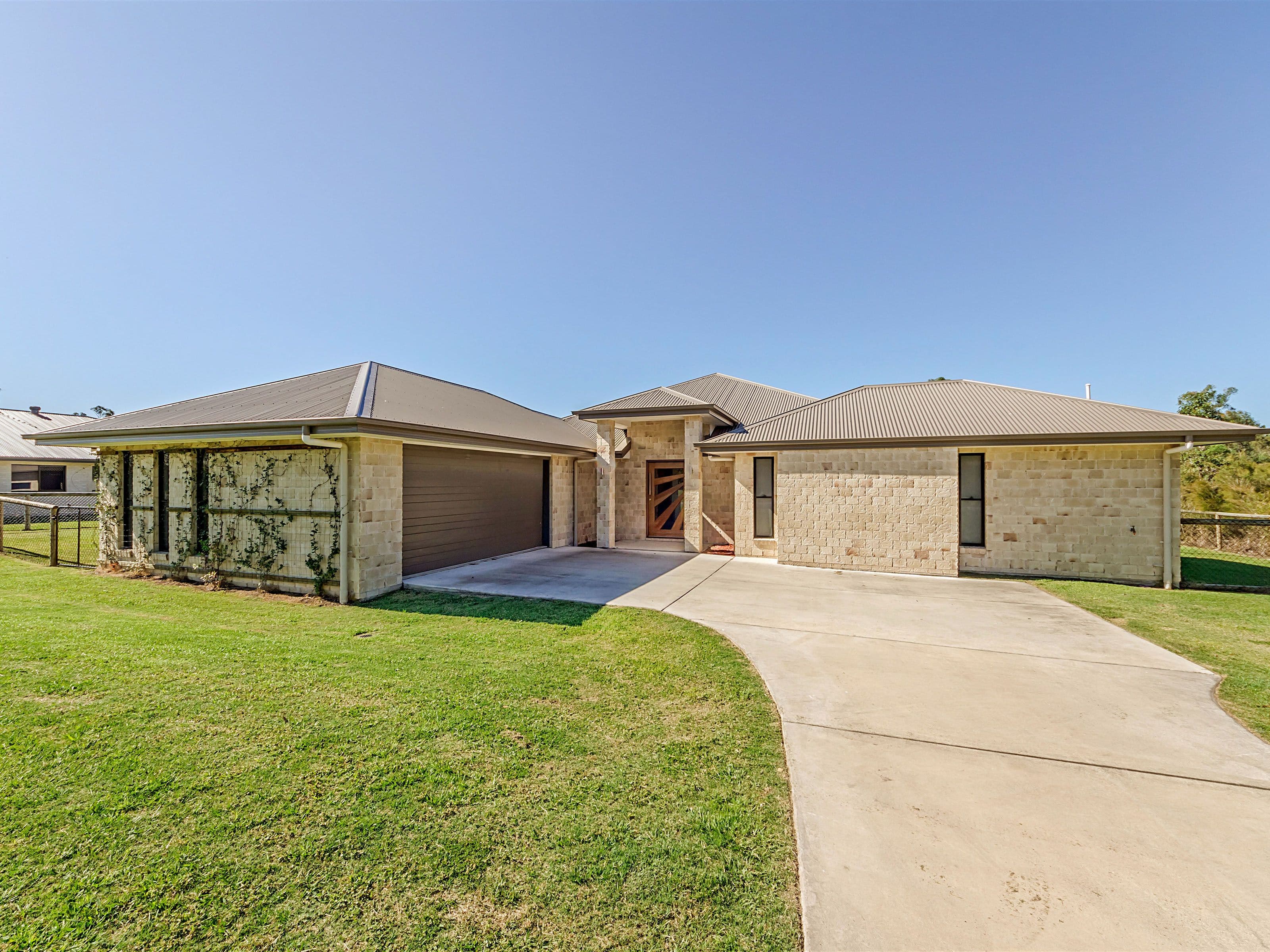 21 Anstey Court, Caboolture QLD 4510, Caboolture - Thumbnail 2