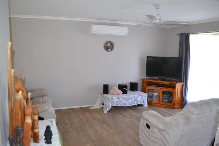 179 Dayman Street, Urangan QLD 4655, Urangan - Thumbnail 3