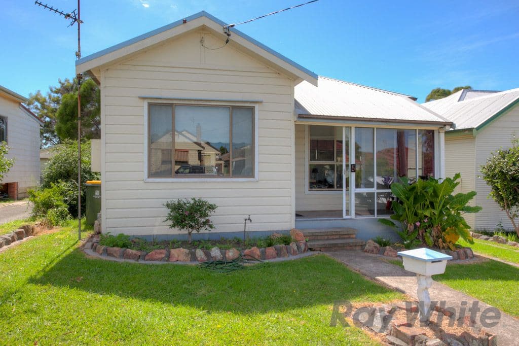 5 Vera Street, WARATAH NSW 2298, Waratah West - Image 1