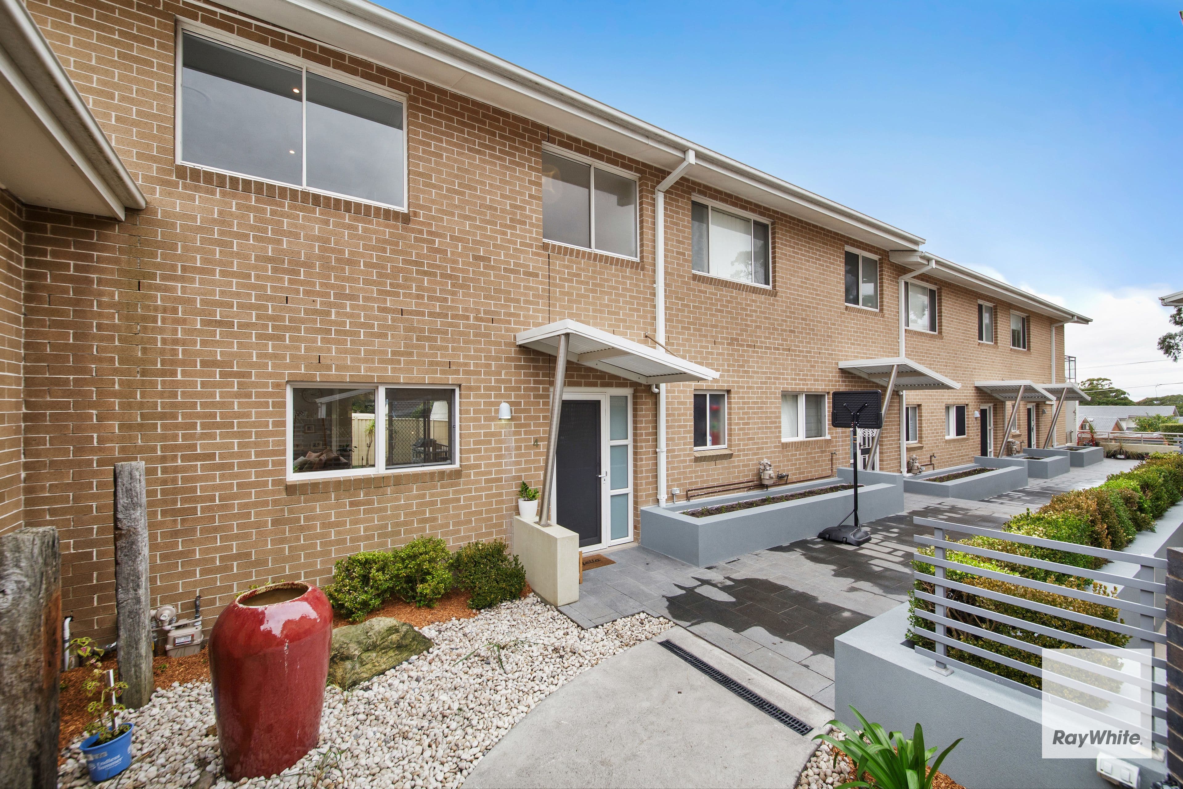 1 Combara Avenue, Caringbah NSW 2229, Caringbah - Thumbnail 2
