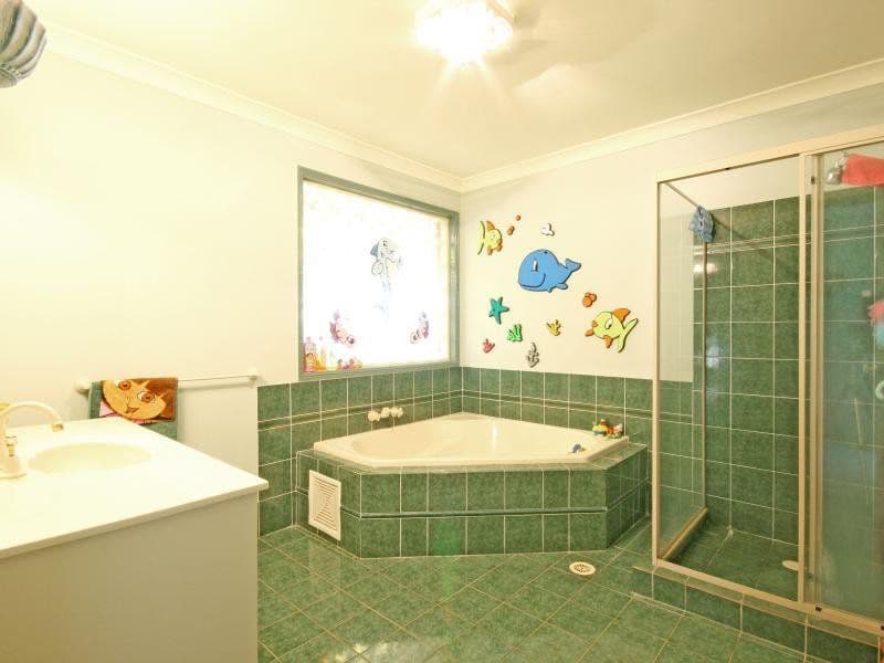 21   Stringybark Street, REGENTS PARK QLD 4118, Regents Park - Thumbnail 3
