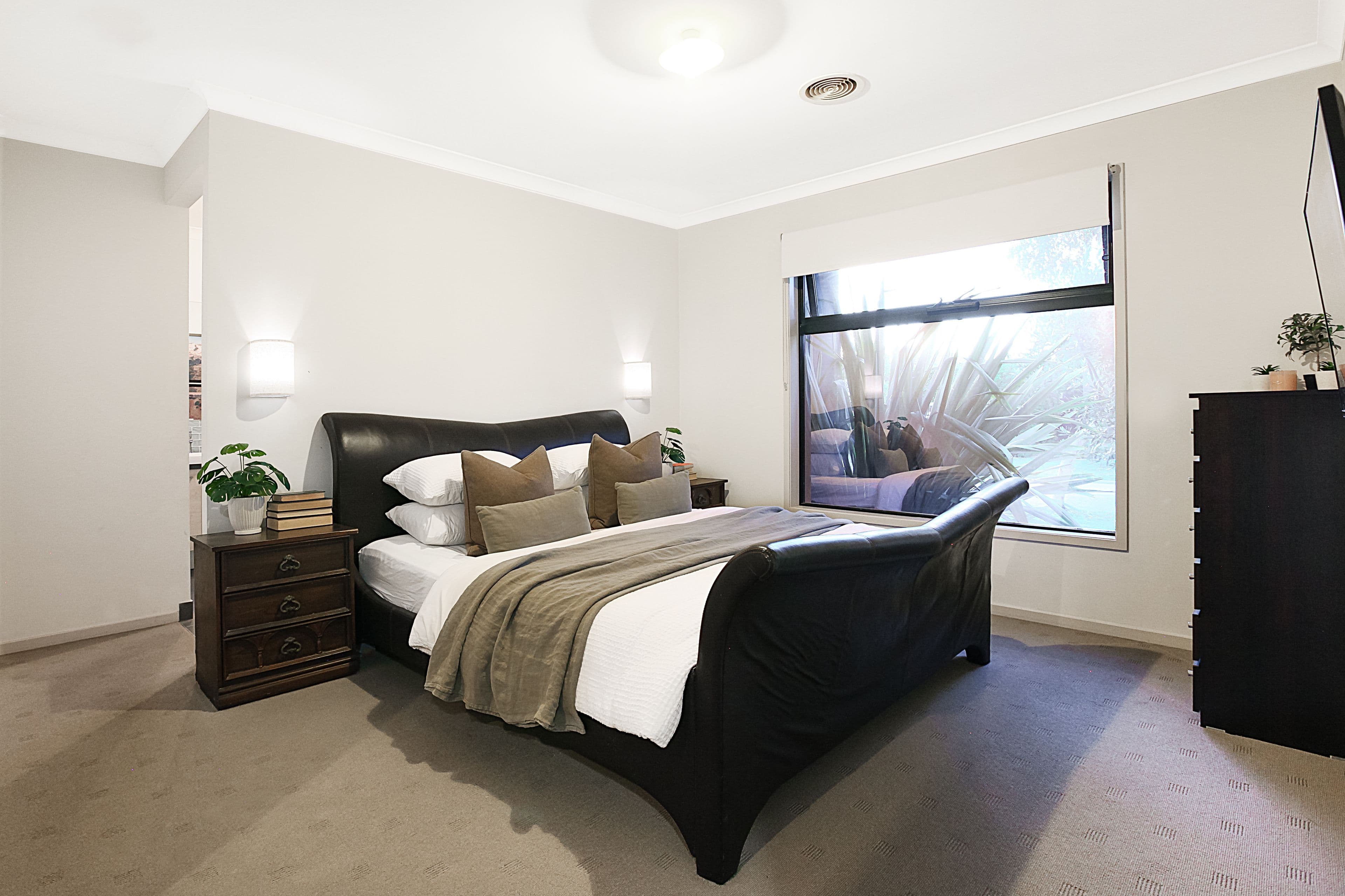 15 Tarcoola Way, Sandhurst VIC 3977, Sandhurst - Thumbnail 2